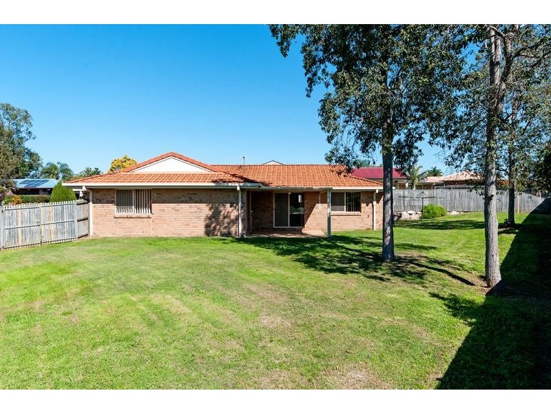 21 Arabian Close, Yamanto QLD 4305