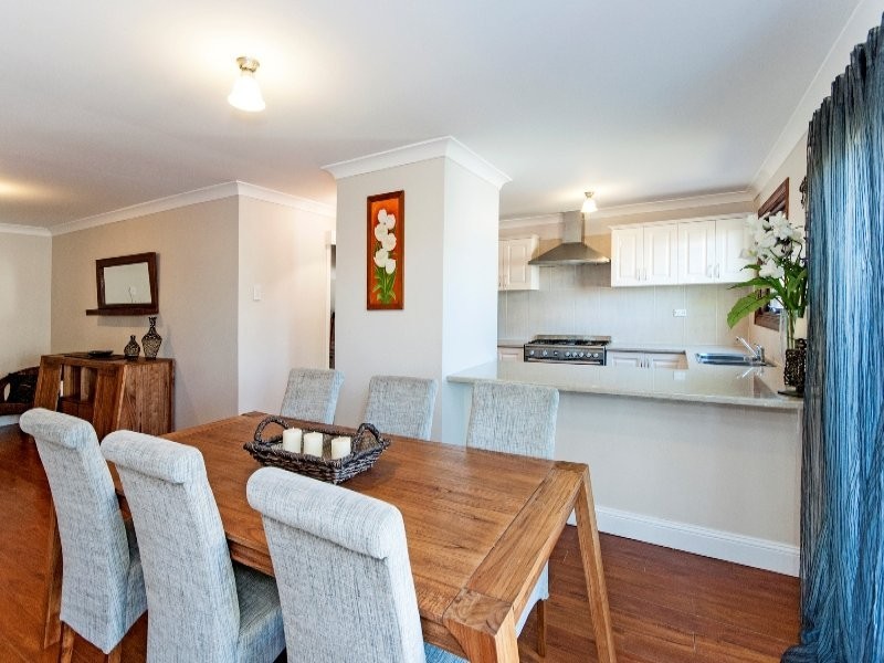 40 Greenham Street, Raceview QLD 4305