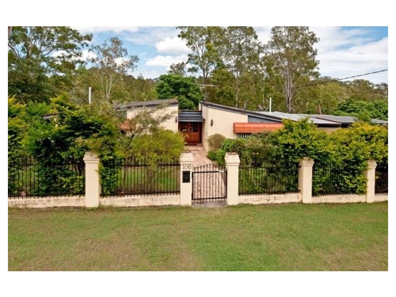 106 Gladstone Road, Coalfalls QLD 4305