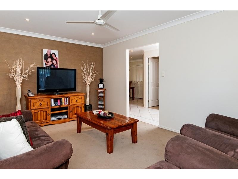 96 Jacana Crescent, Flinders View QLD 4305