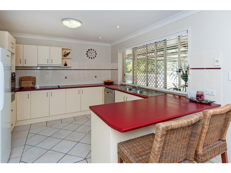 96 Jacana Crescent, Flinders View QLD 4305