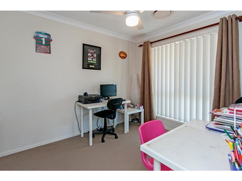 96 Jacana Crescent, Flinders View QLD 4305