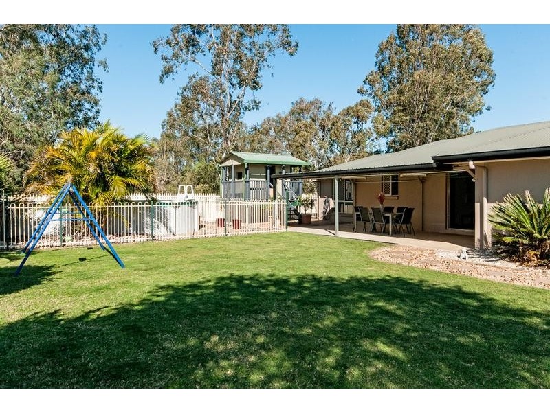 96 Jacana Crescent, Flinders View QLD 4305