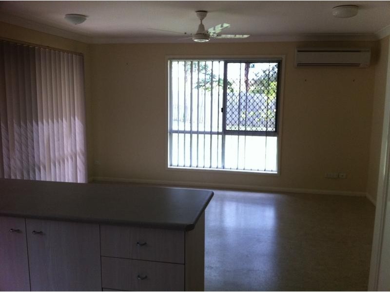 48 Jonquil Circuit, Flinders View QLD 4305