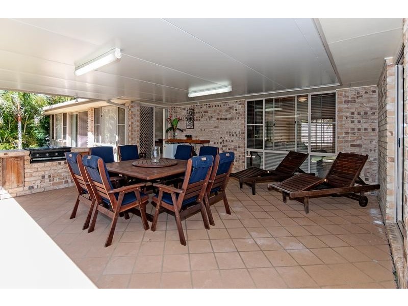 102 Jacana Crescent, Flinders View QLD 4305