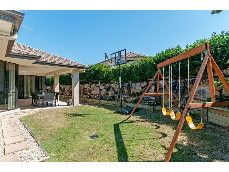 2 Donald Place, Brassall QLD 4305