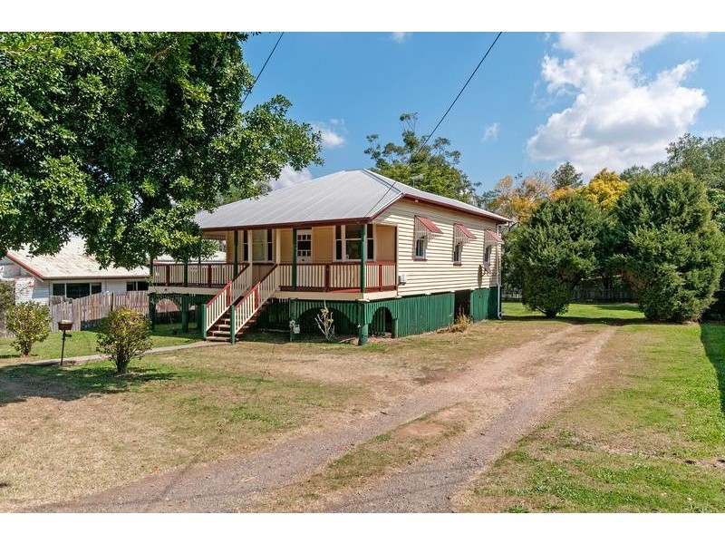 109 Thorn Street, Ipswich QLD 4305