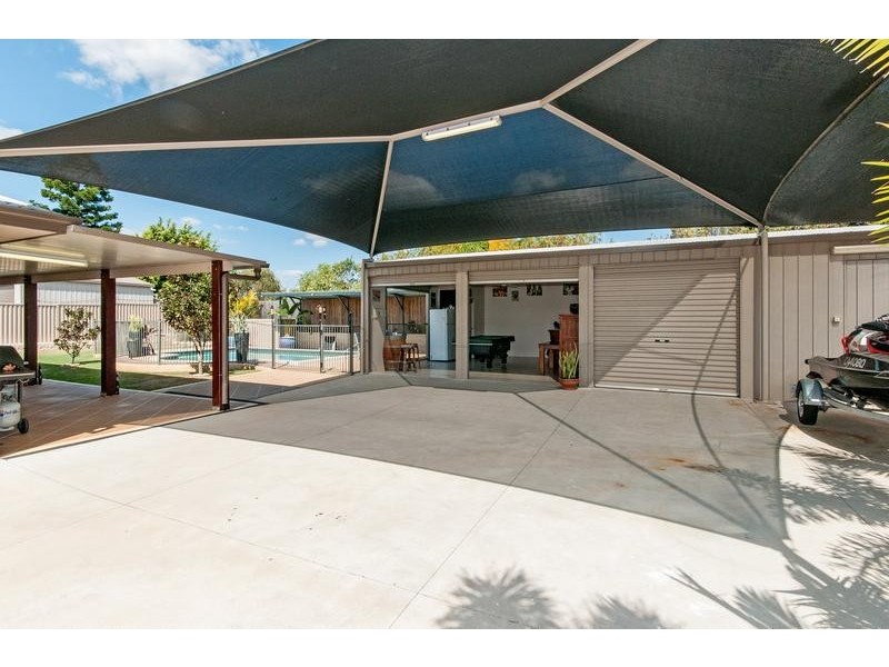 12 McQueen Court, Flinders View QLD 4305