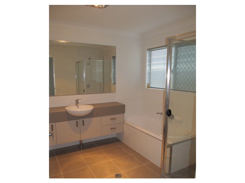 15A Elms Street, Bundamba QLD 4304