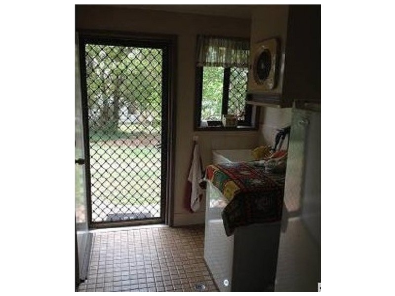 5 Gorston Close, Yamanto QLD 4305