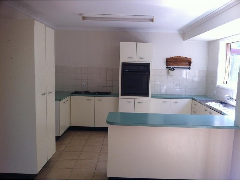 6 Currawong Street, Bundamba QLD 4304
