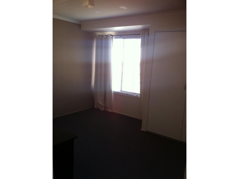 6 Currawong Street, Bundamba QLD 4304