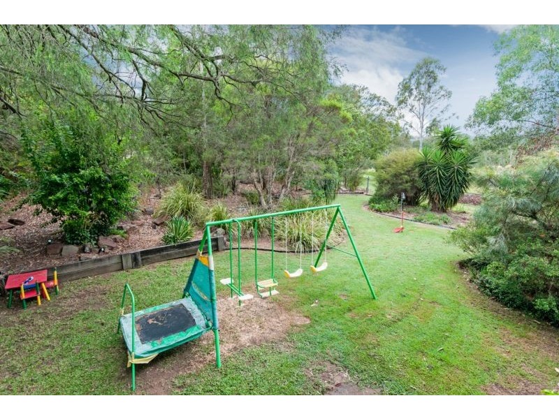 7 Oakhill Street, One Mile QLD 4305