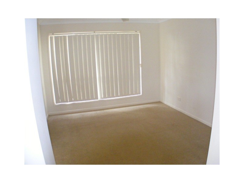 17 Tea Tree Place, Raceview QLD 4305