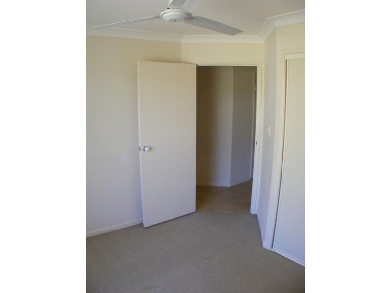 17 Tea Tree Place, Raceview QLD 4305