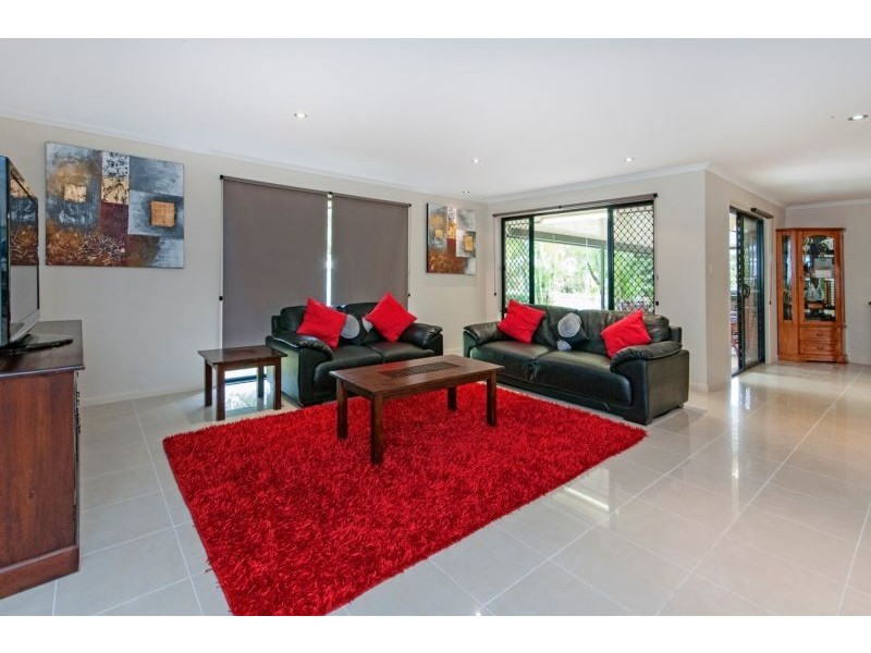 5 Shawfield Street, Willowbank QLD 4306