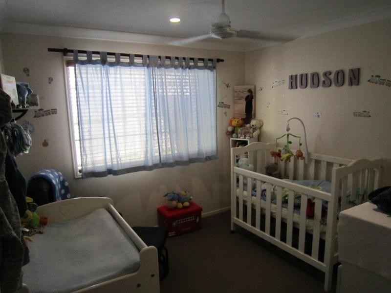 27 Benjamin Court, Yamanto QLD 4305