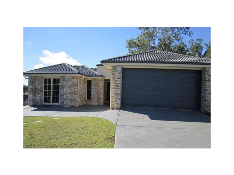 27 Benjamin Court, Yamanto QLD 4305