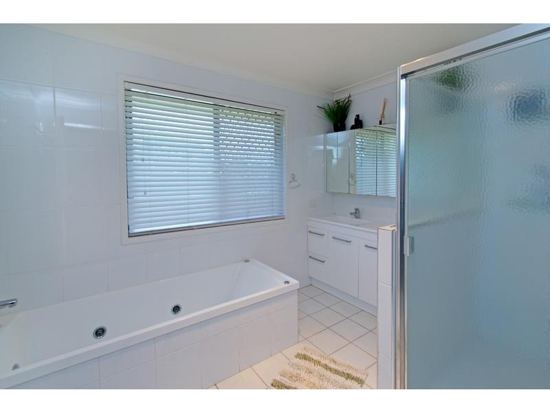 33 Thagoona-Haigslea Road, Thagoona QLD 4306