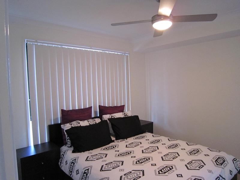 2/5 Lagoona Court, Churchill QLD 4305