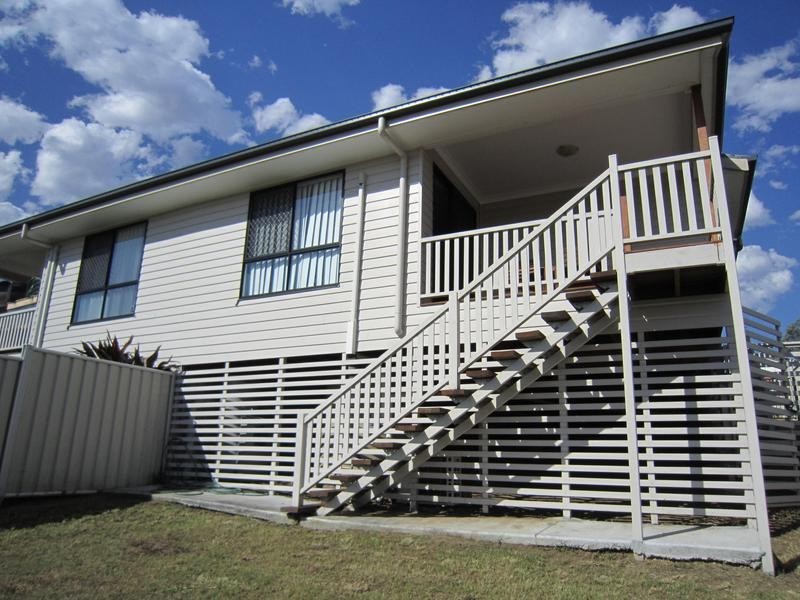 2/5 Lagoona Court, Churchill QLD 4305