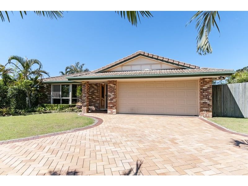 8 Birch Court, Yamanto QLD 4305