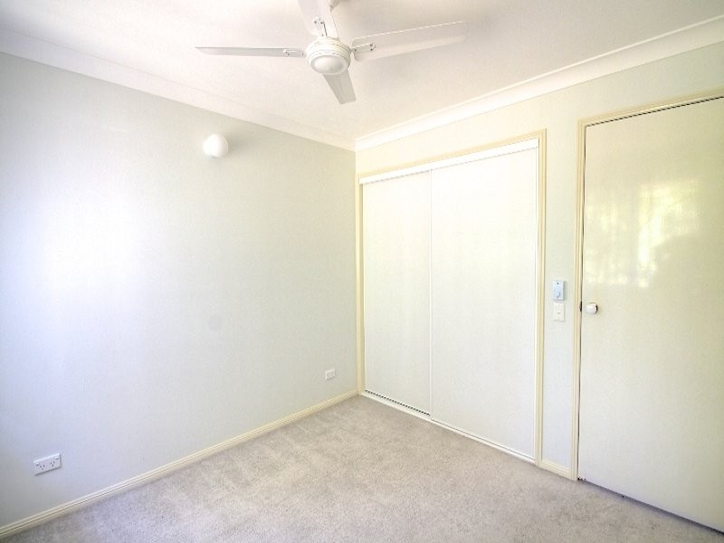 1 Jonquil Circuit, Flinders View QLD 4305