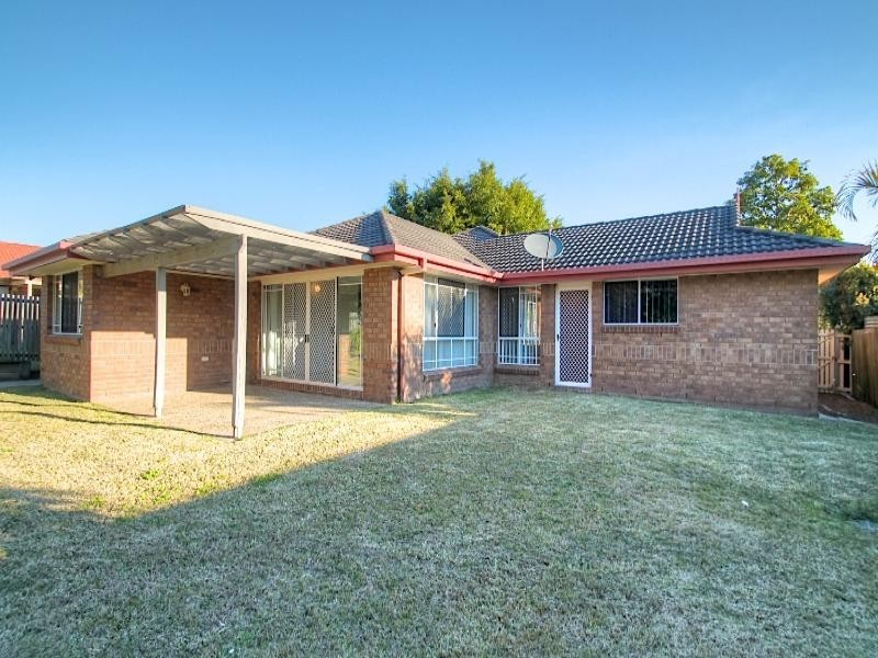 1 Jonquil Circuit, Flinders View QLD 4305