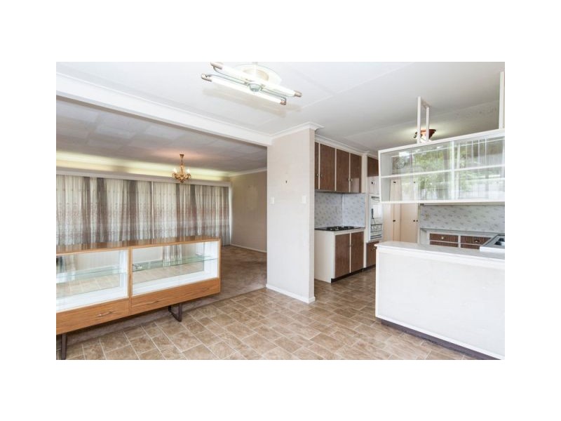 14A Dudleigh Street, Booval QLD 4304