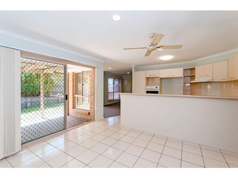 7 Rangeview Drive, Flinders View QLD 4305