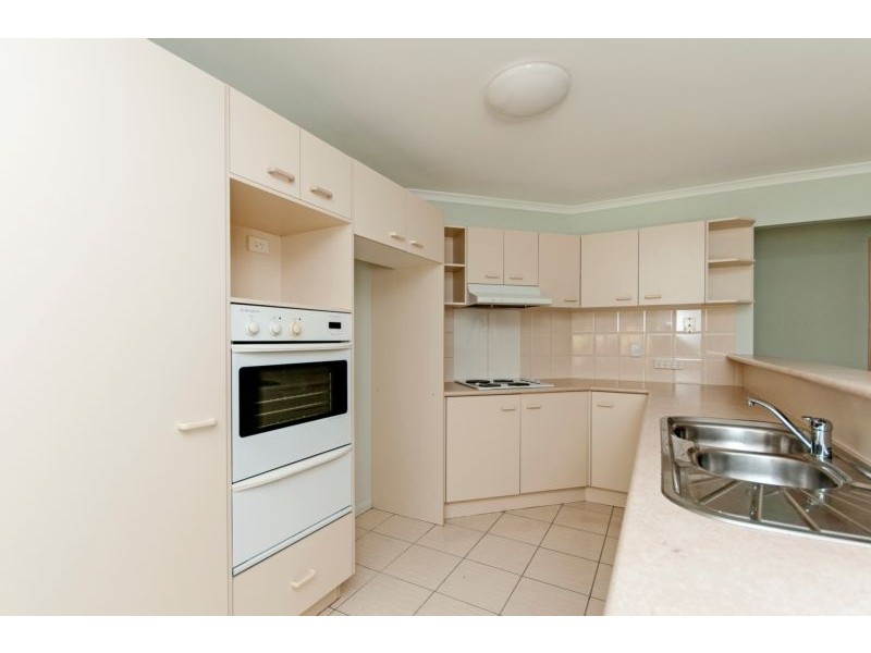 7 Rangeview Drive, Flinders View QLD 4305