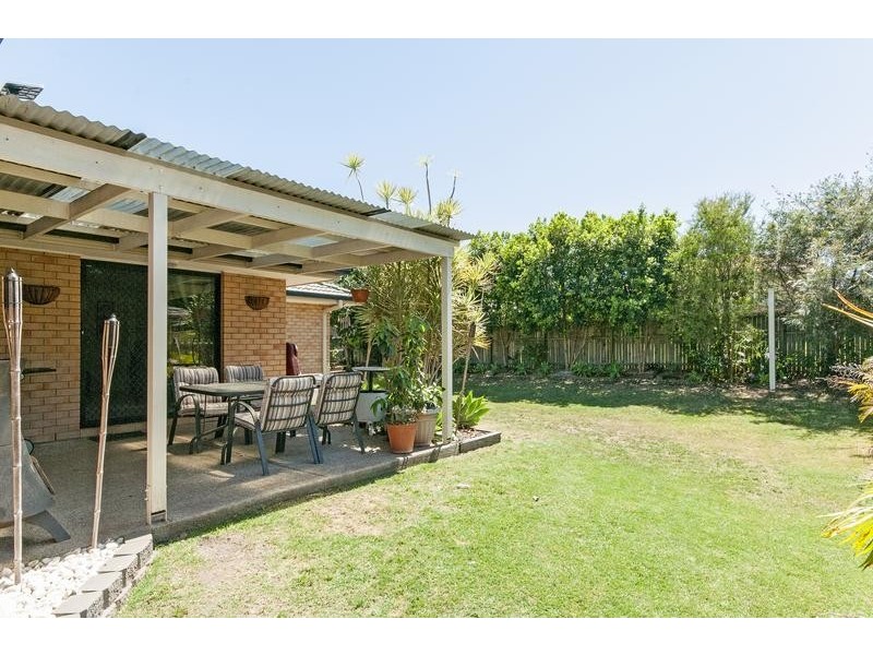 51 Jonquil Circuit, Flinders View QLD 4305