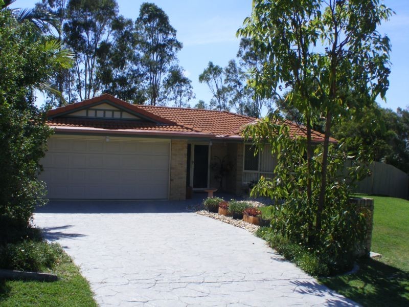4 Flametree Close, Flinders View QLD 4305