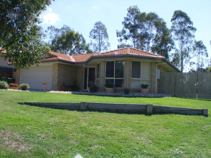 4 Flametree Close, Flinders View QLD 4305