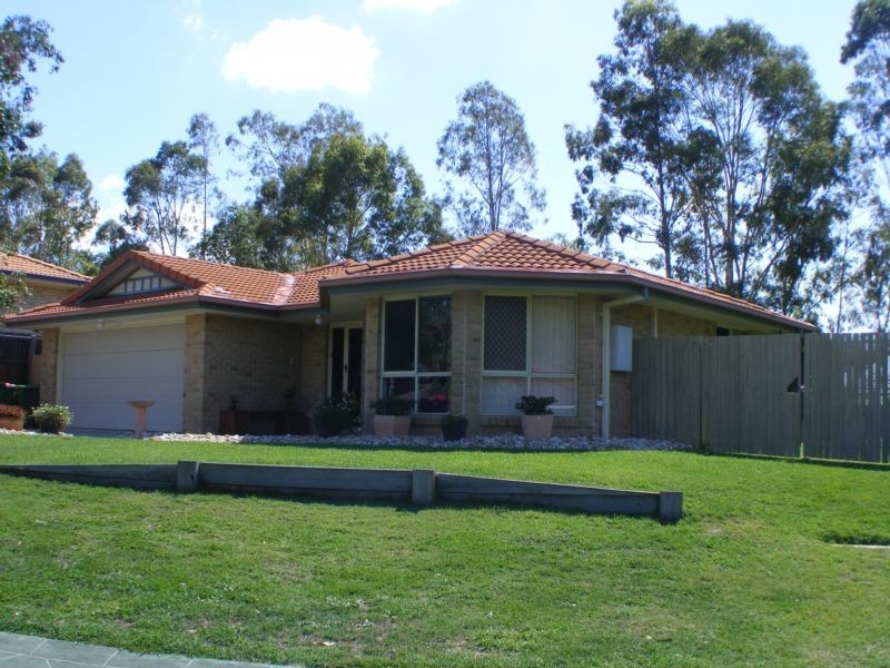 4 Flametree Close, Flinders View QLD 4305