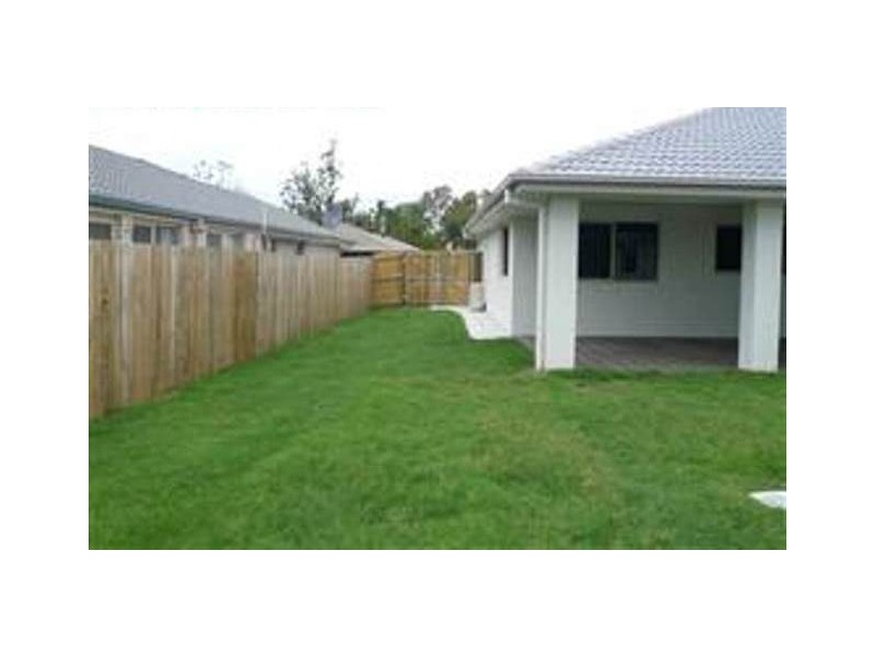 17 Baden Jones Way, North Booval QLD 4304