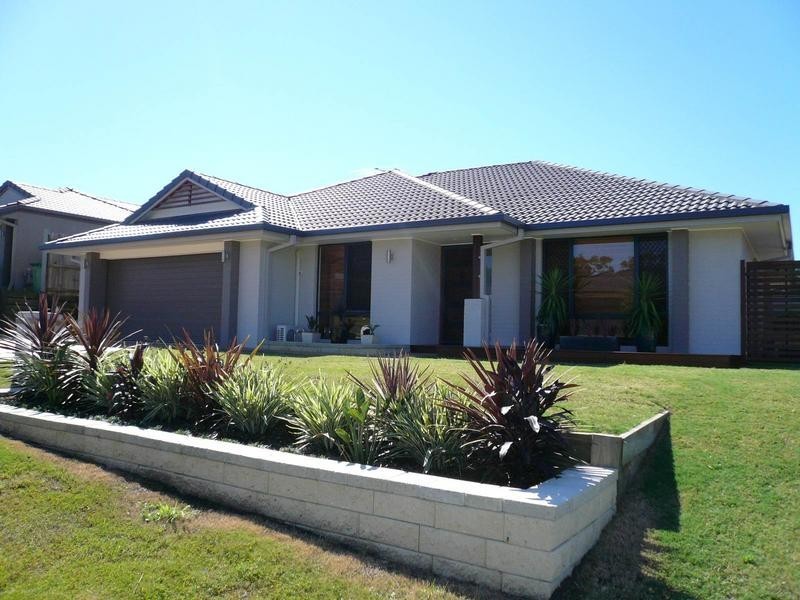14 Den Otter Drive, Bellbird Park QLD 4300