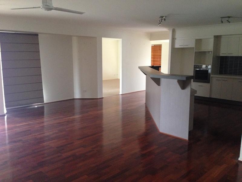 14 Den Otter Drive, Bellbird Park QLD 4300