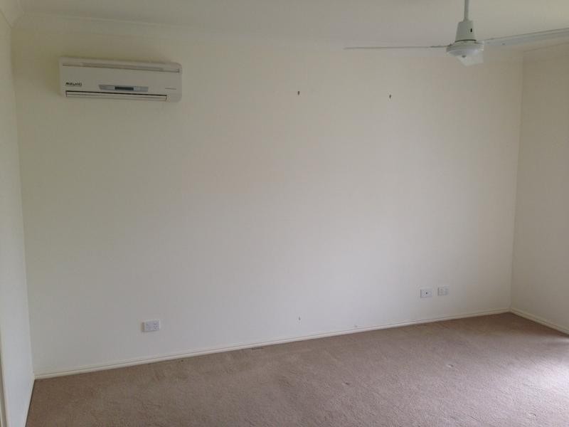 14 Den Otter Drive, Bellbird Park QLD 4300