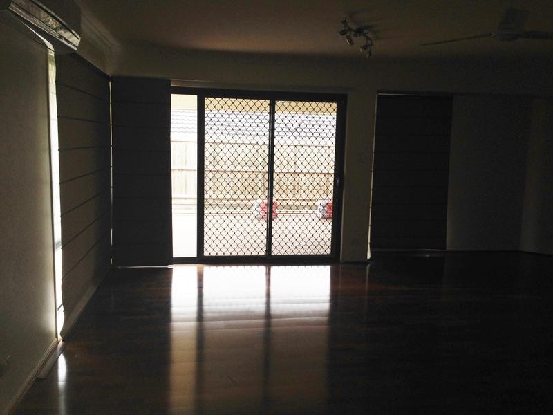 14 Den Otter Drive, Bellbird Park QLD 4300