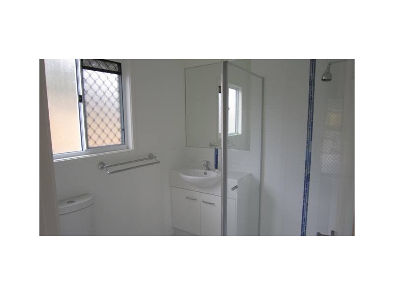 9 Ogilvie Street, Bundamba QLD 4304