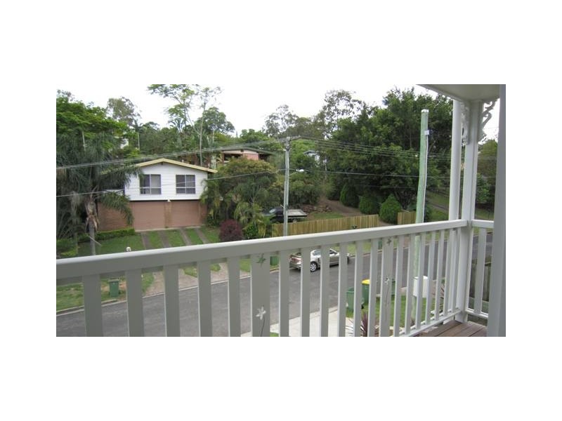9 Ogilvie Street, Bundamba QLD 4304