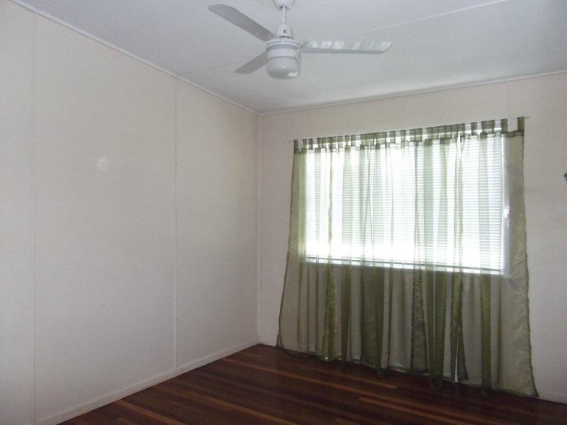 11 Ashgrove Street, Coalfalls QLD 4305