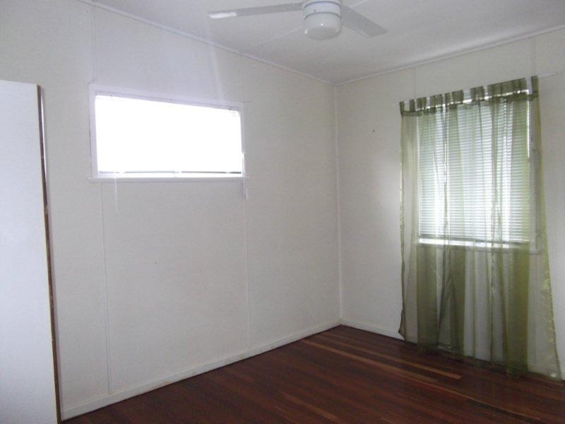 11 Ashgrove Street, Coalfalls QLD 4305