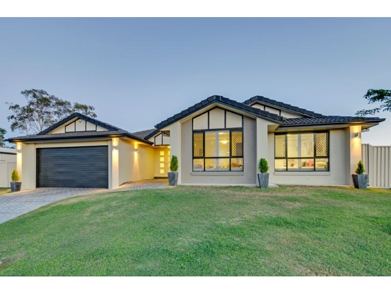 1 Yellowstone Court, Flinders View QLD 4305