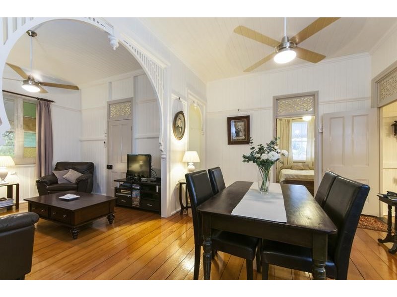 31 Herbert Street, Sadliers Crossing QLD 4305