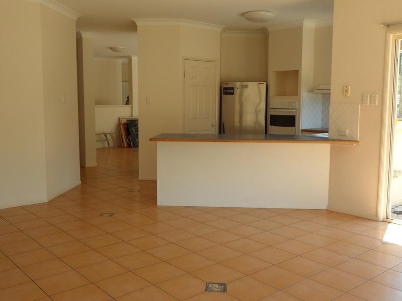 5 Kelso Close, Yamanto QLD 4305