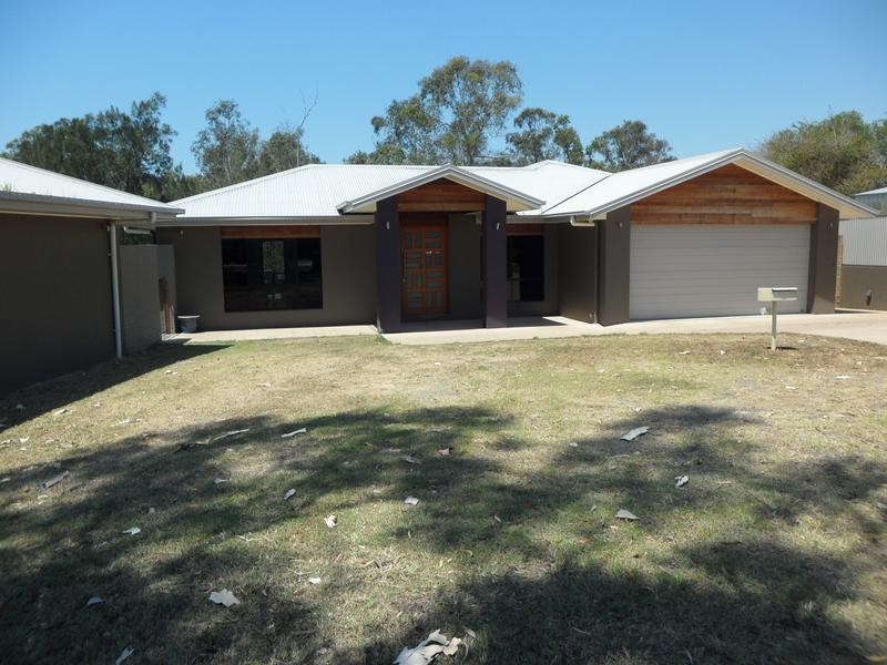 21 Kelso Close, Yamanto QLD 4305