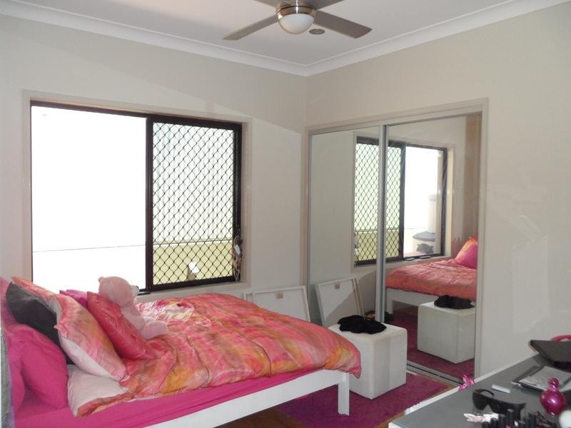 21 Kelso Close, Yamanto QLD 4305