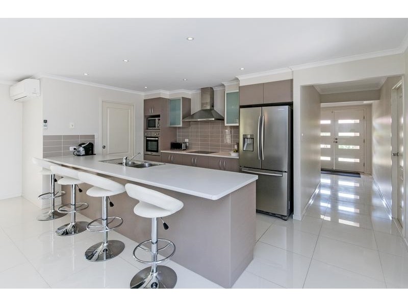 36 Tristania Street, Yamanto QLD 4305